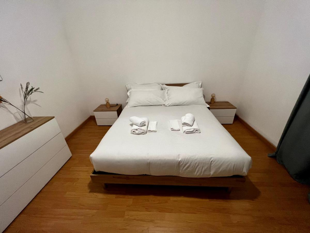Conte Rosso Apartment Roma Eksteriør bilde